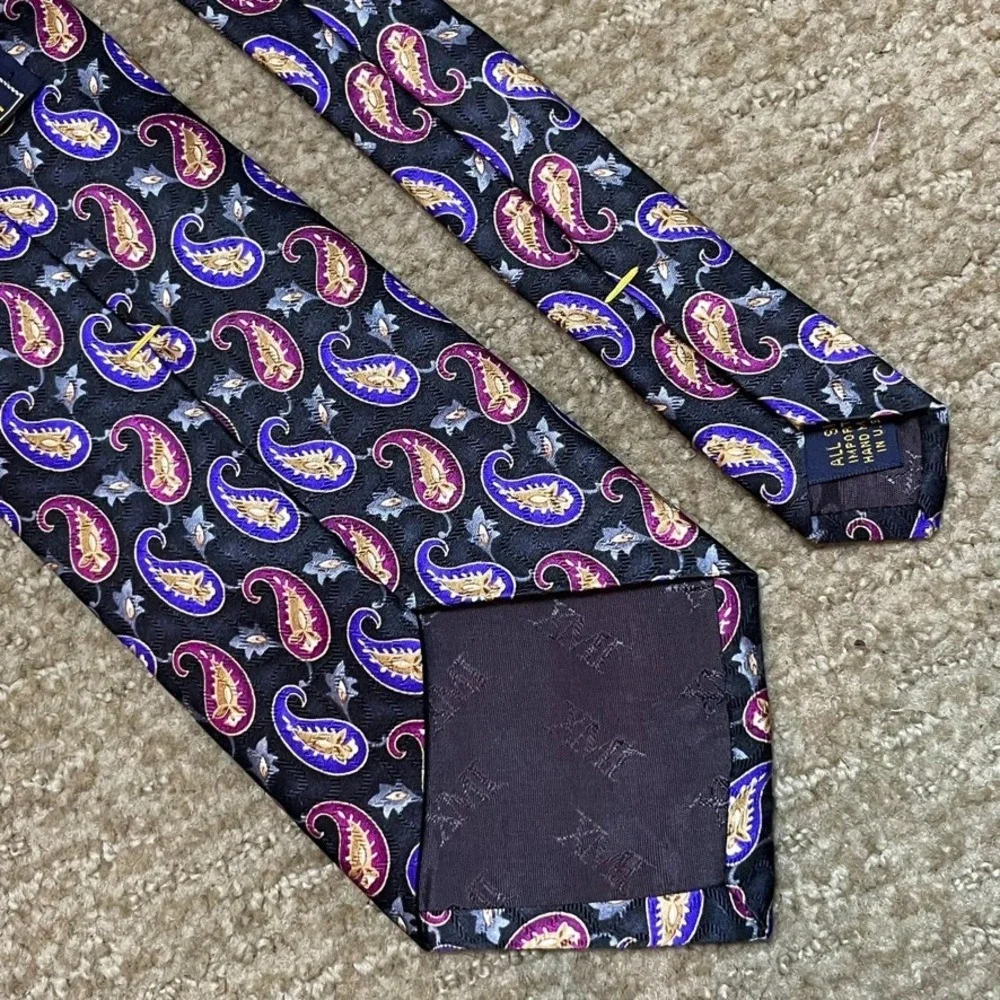 XMI for Nordstrom Black Purple Paisley Silk Tie Old Money USA 3.25